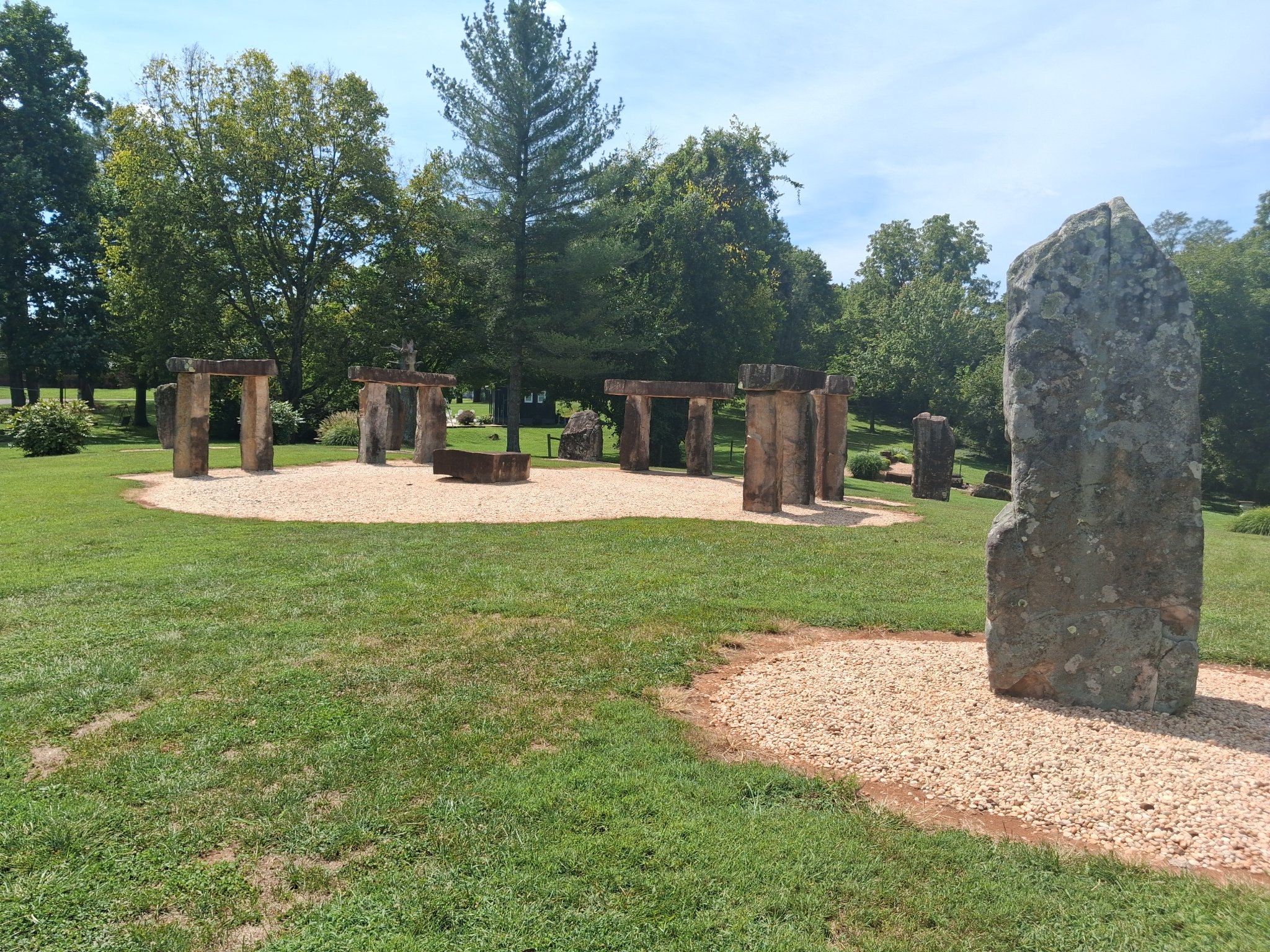 Wide view of the upright and horizontal stones at Stonehenge Kentucky